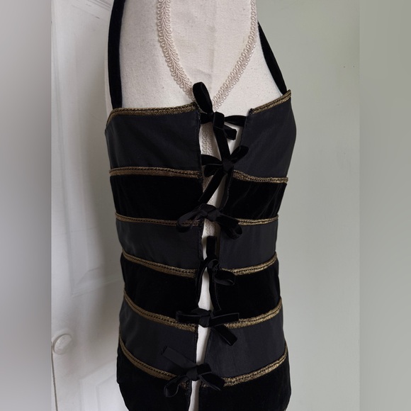 Late 1980s Gianni Versace Black and Gold Baroque Velvet Silk Corset Top Sz Large - Picture 3 of 15